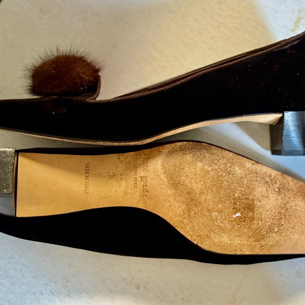 Kate Spade New York 9.5M Tryst Brown Velvet with Fur Pom Poms Square Toe Pumps - Picture 12 of 14
